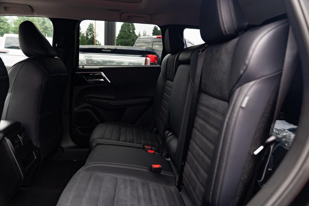 new 2025 Mitsubishi Outlander PHEV car, priced at $48,345