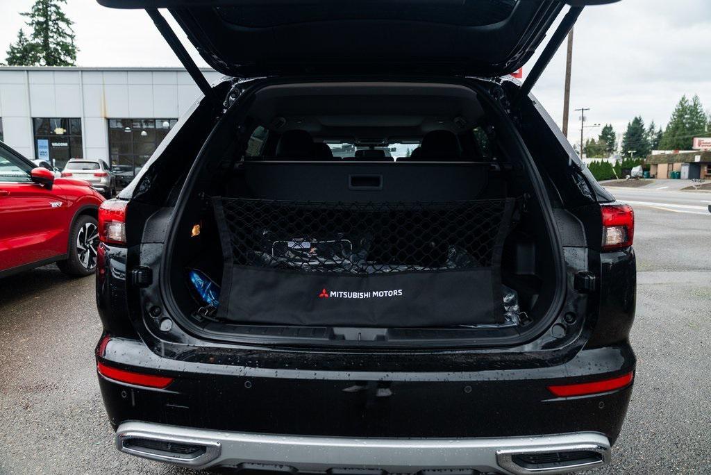 new 2025 Mitsubishi Outlander PHEV car, priced at $48,345