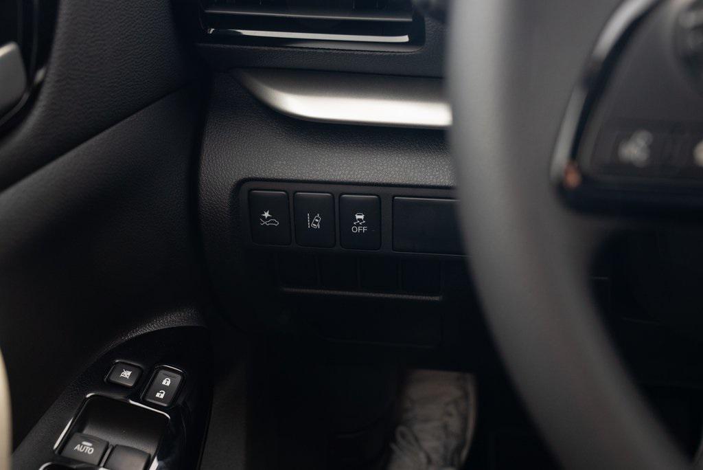 new 2026 Mitsubishi Eclipse Cross car, priced at $29,151