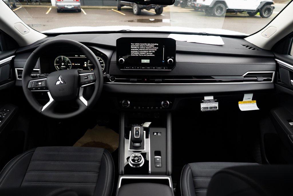 new 2025 Mitsubishi Outlander PHEV car, priced at $47,135