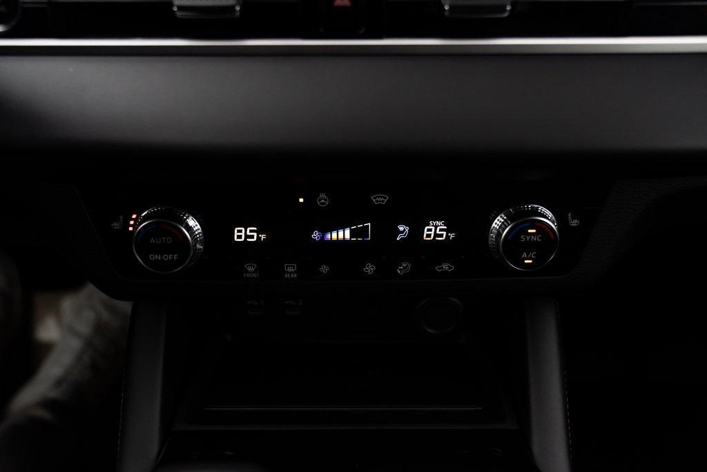 new 2026 Mitsubishi Outlander car, priced at $42,920