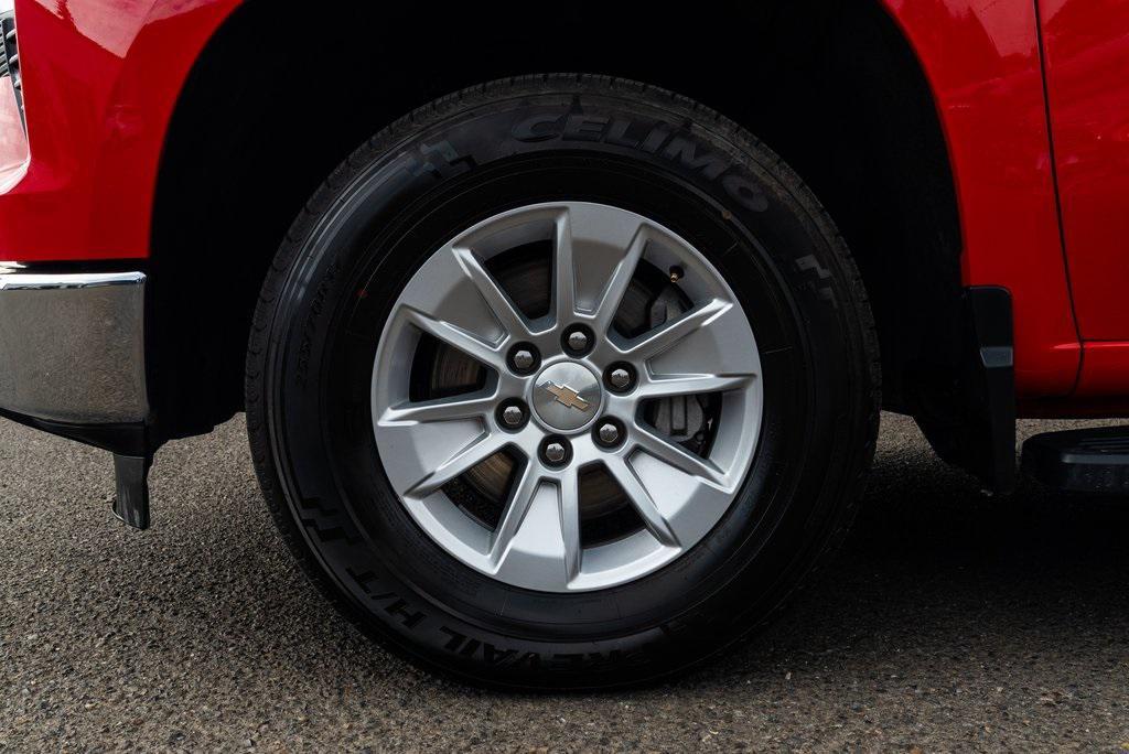 used 2024 Chevrolet Silverado 1500 car, priced at $35,293