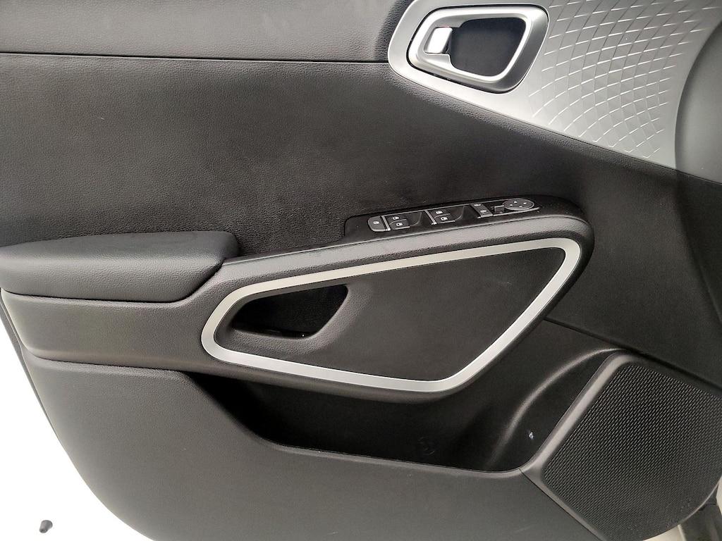 used 2022 Kia Soul car, priced at $17,998