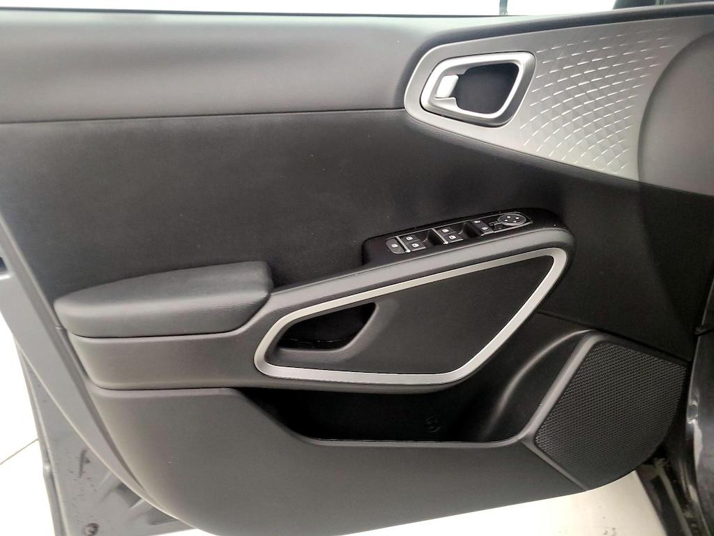 used 2022 Kia Soul car, priced at $17,998