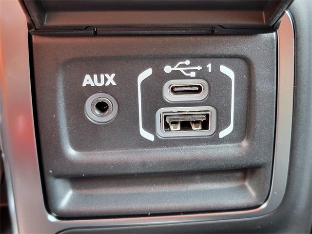 new 2026 Jeep Gladiator car, priced at $46,140