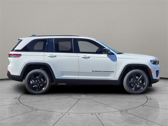 new 2025 Jeep Grand Cherokee car, priced at $44,530