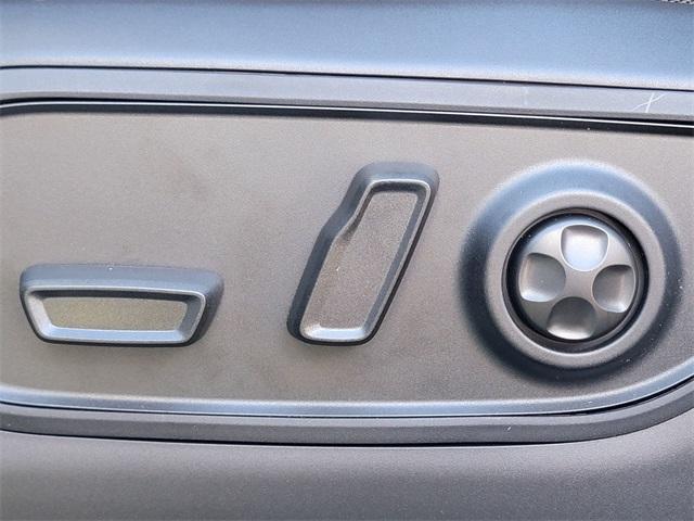 new 2025 Jeep Grand Cherokee car, priced at $44,530