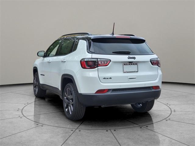 new 2026 Jeep Compass car, priced at $33,250