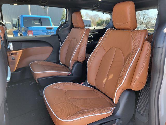 new 2026 Chrysler Pacifica car, priced at $57,492