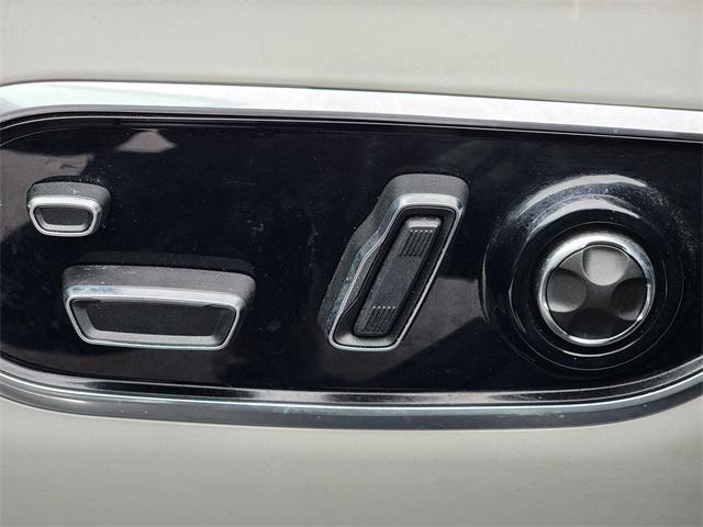 used 2023 Jeep Grand Cherokee L car, priced at $34,888