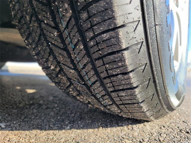 used 2021 Chrysler Pacifica car, priced at $19,088