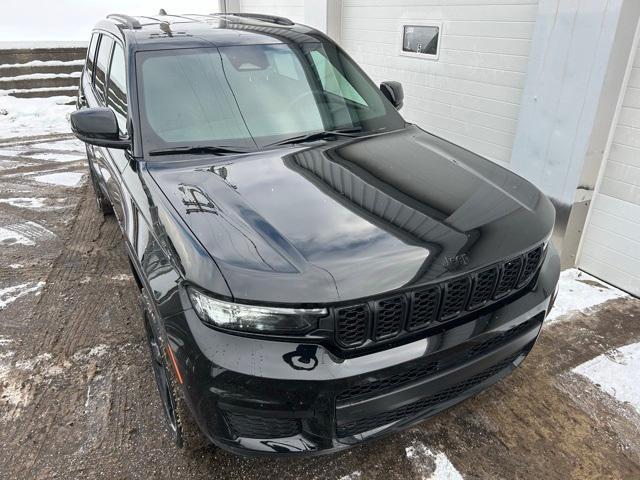 used 2025 Jeep Grand Cherokee L car, priced at $37,888