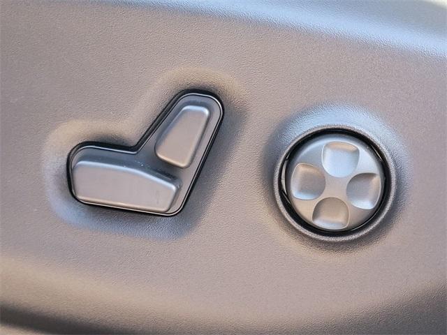 new 2026 Chrysler Pacifica car, priced at $45,360