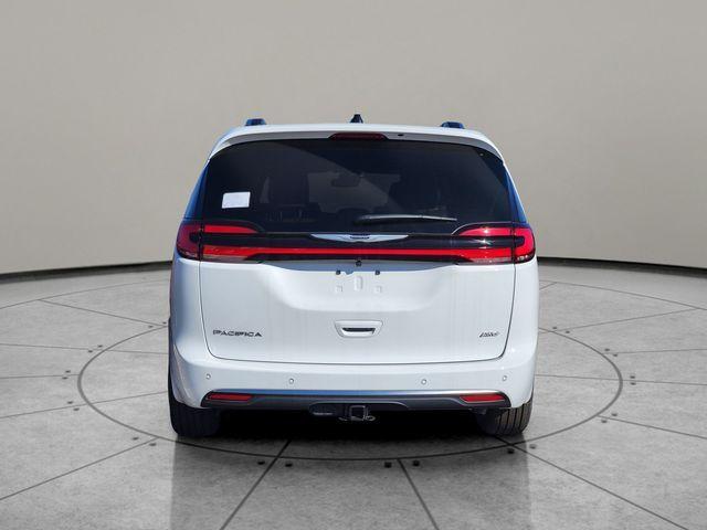 new 2026 Chrysler Pacifica car, priced at $58,618