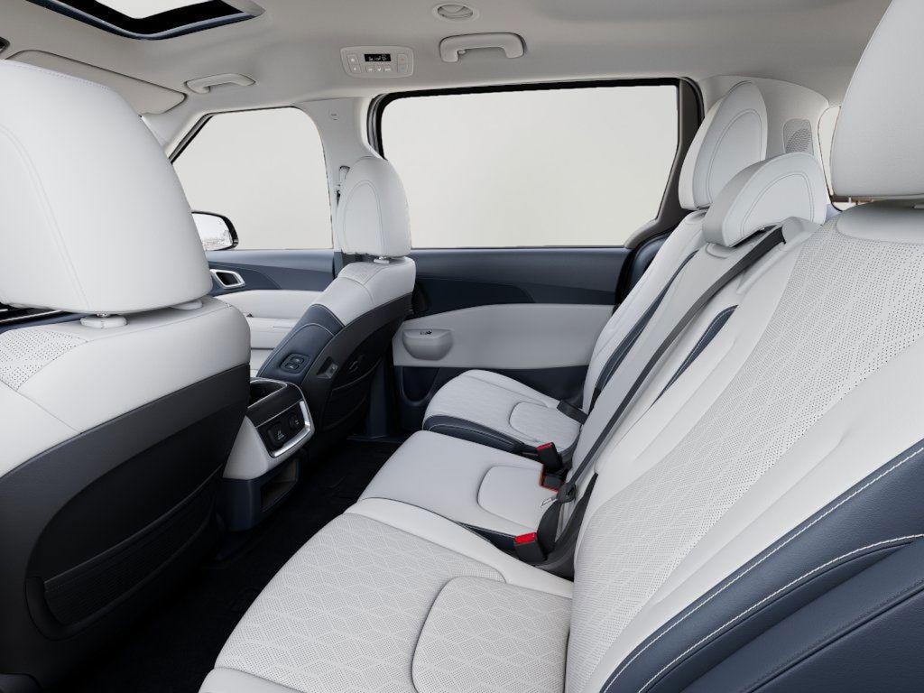 new 2026 Kia Carnival Hybrid car, priced at $46,270