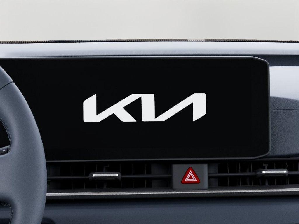 new 2026 Kia Carnival Hybrid car, priced at $50,215