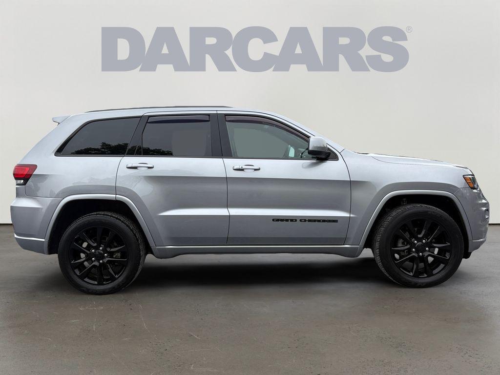 used 2018 Jeep Grand Cherokee car, priced at $17,227