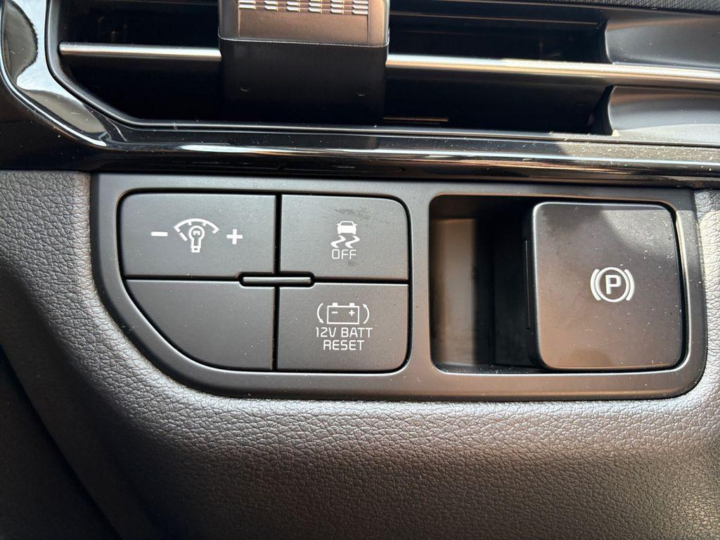 used 2026 Kia Sportage Hybrid car, priced at $30,110