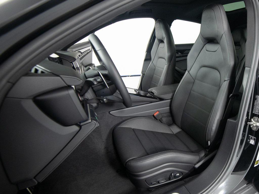 new 2026 Porsche Panamera car, priced at $144,600