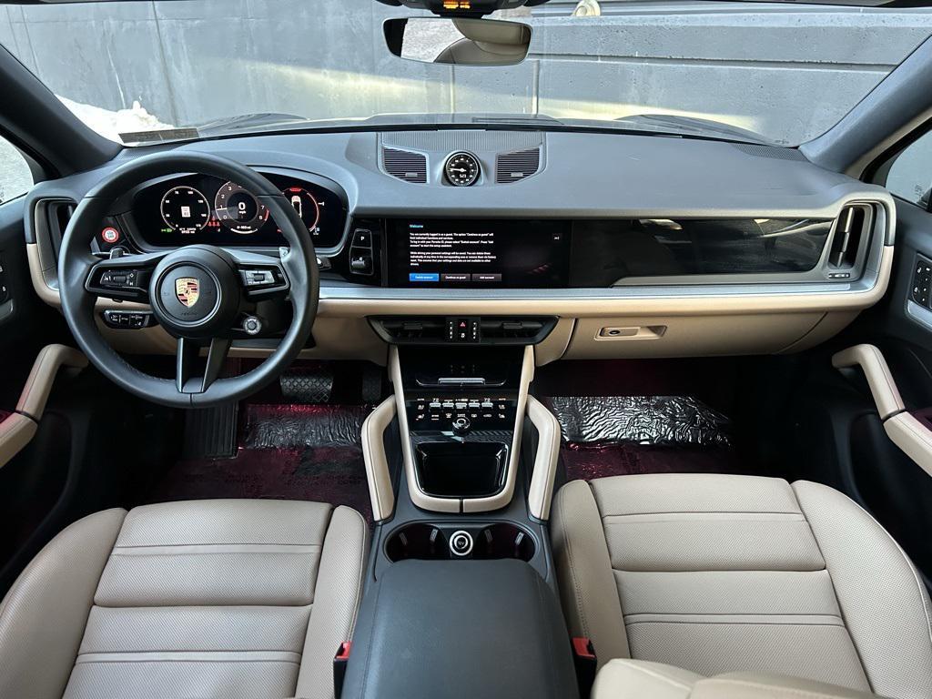 used 2025 Porsche Cayenne car, priced at $94,995