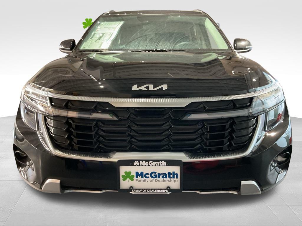 new 2026 Kia Seltos car, priced at $28,302