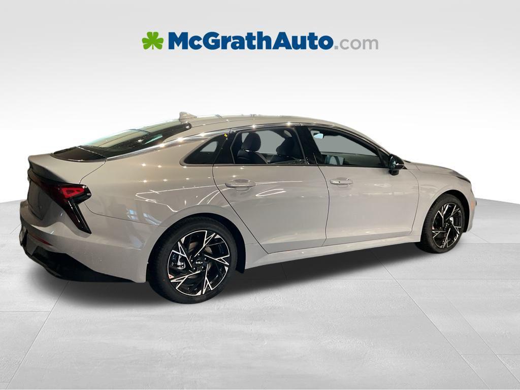 new 2026 Kia K5 car, priced at $30,230
