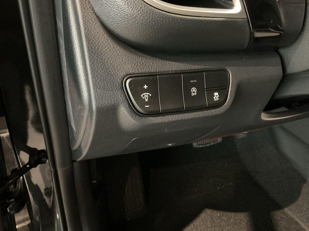 new 2026 Kia Seltos car, priced at $28,923
