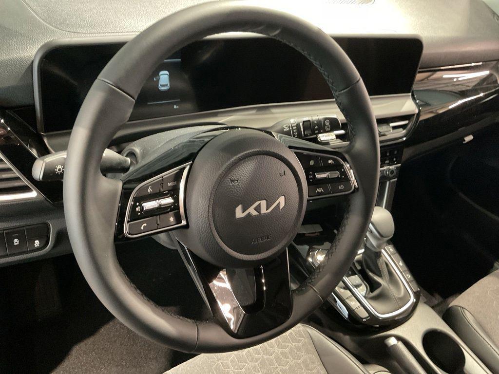 new 2026 Kia Seltos car, priced at $28,923