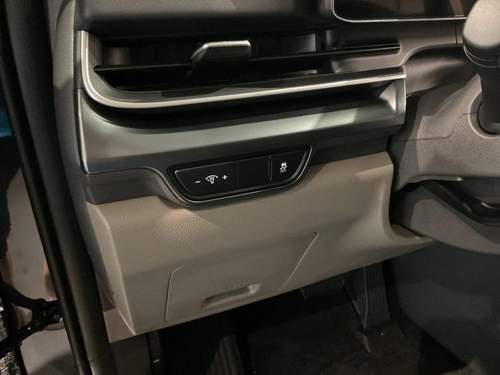 new 2026 Kia Carnival car, priced at $39,720