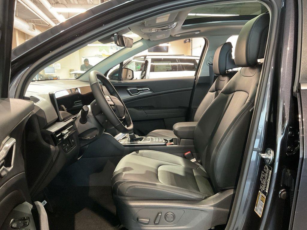 new 2026 Kia Sportage car, priced at $33,960