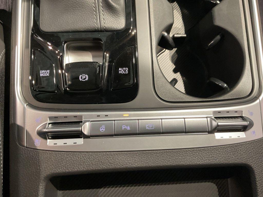 new 2026 Kia Carnival car, priced at $50,283
