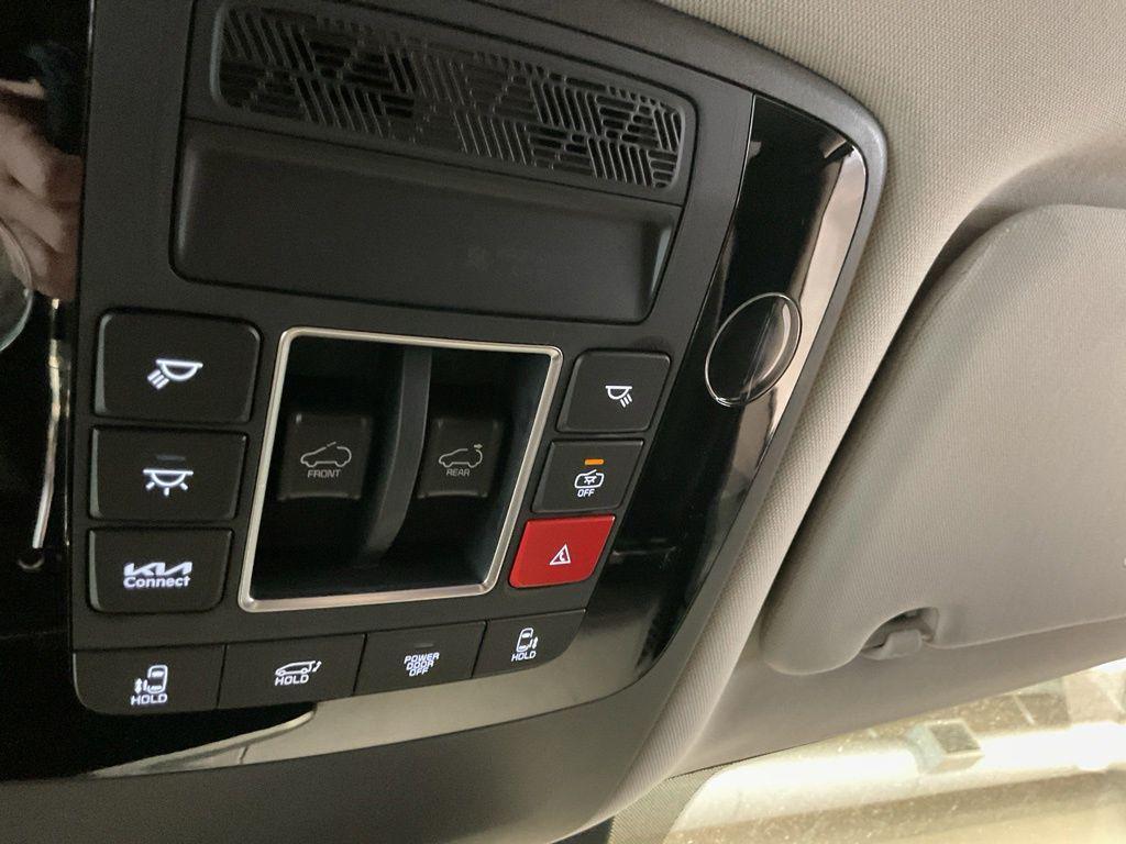 new 2026 Kia Carnival car, priced at $50,283