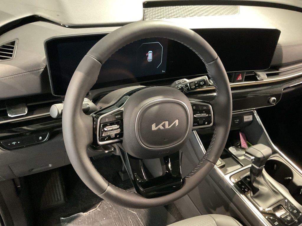 new 2026 Kia Carnival car, priced at $50,283