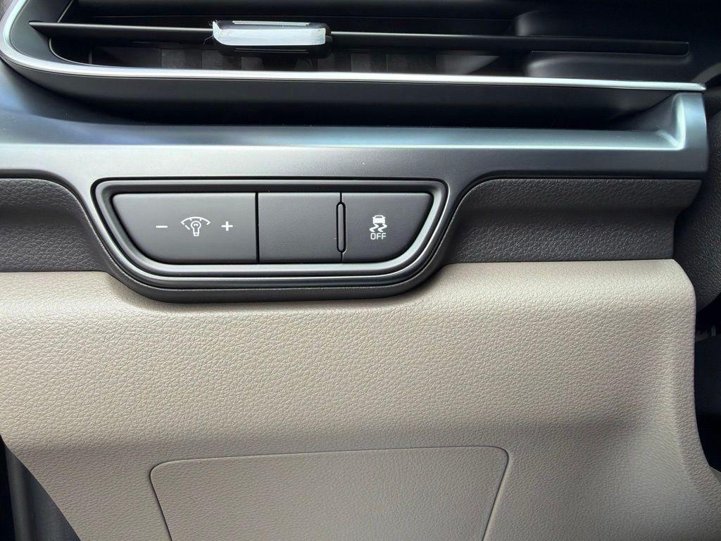 new 2026 Kia Carnival car, priced at $39,704