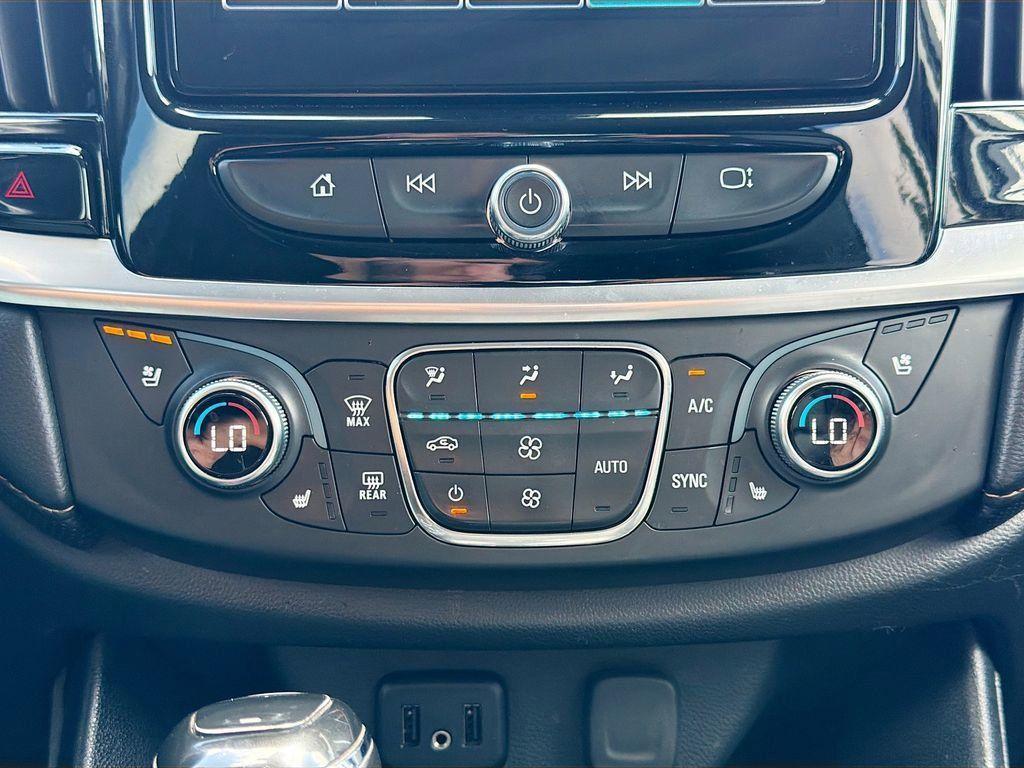 used 2019 Chevrolet Traverse car, priced at $18,995