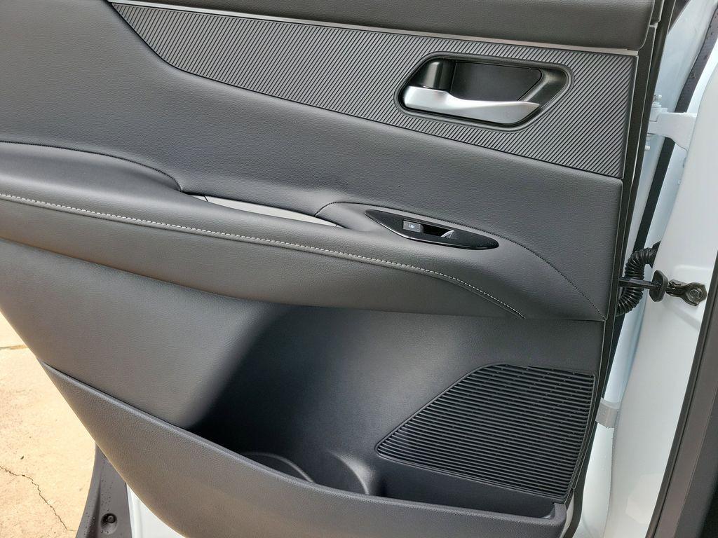 new 2026 Nissan Murano car, priced at $46,276