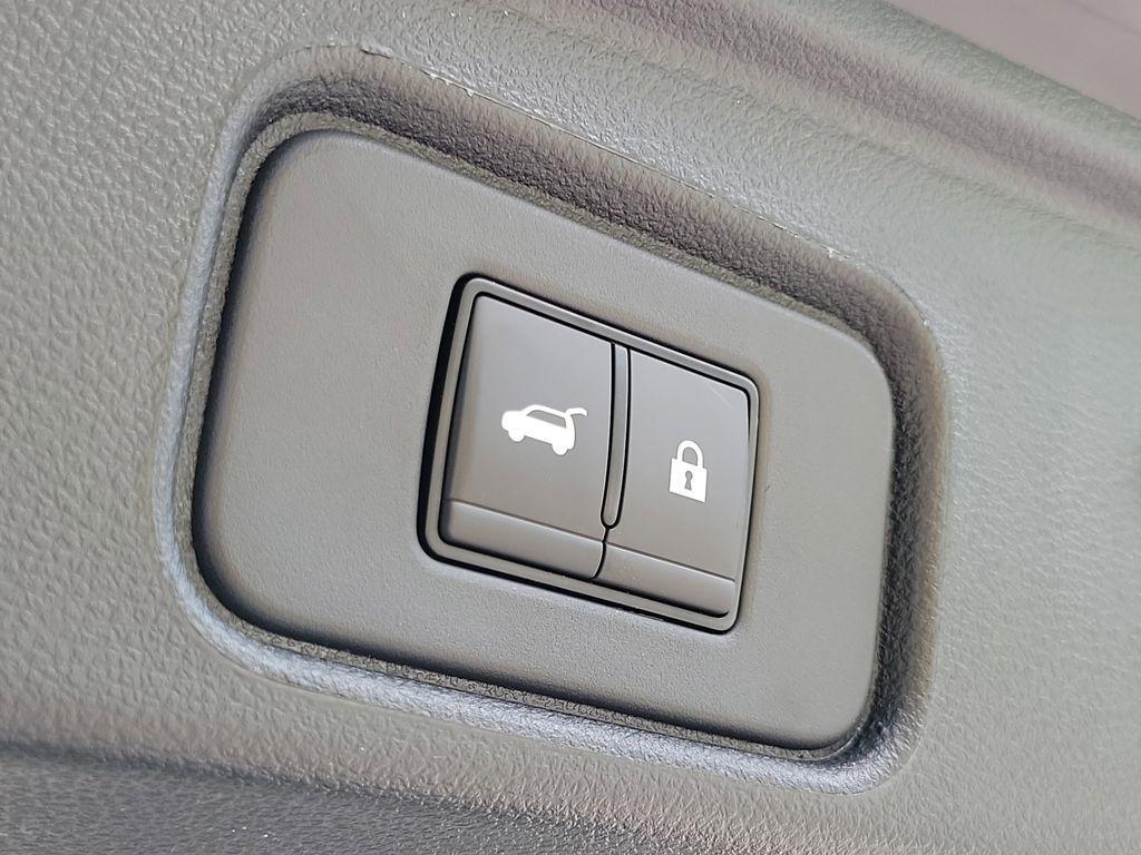 new 2026 Nissan Pathfinder car, priced at $39,981