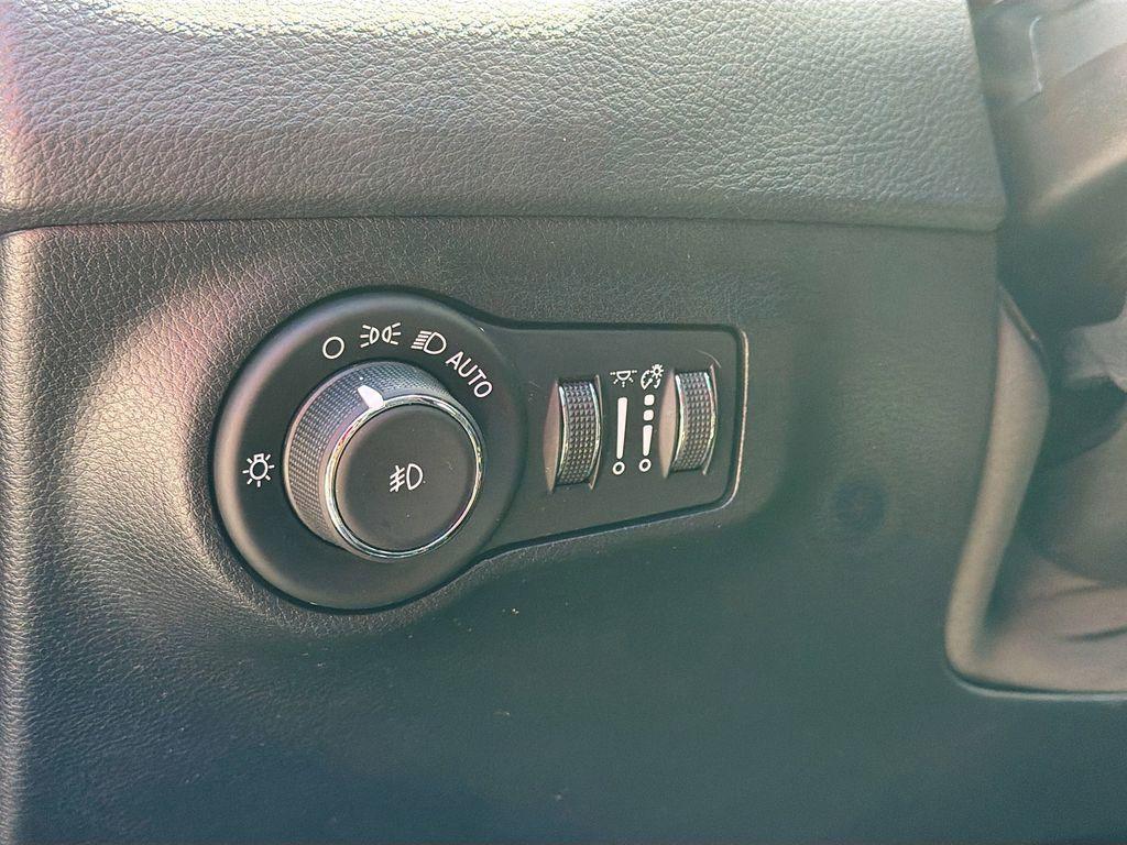 used 2019 Jeep Compass car, priced at $13,388