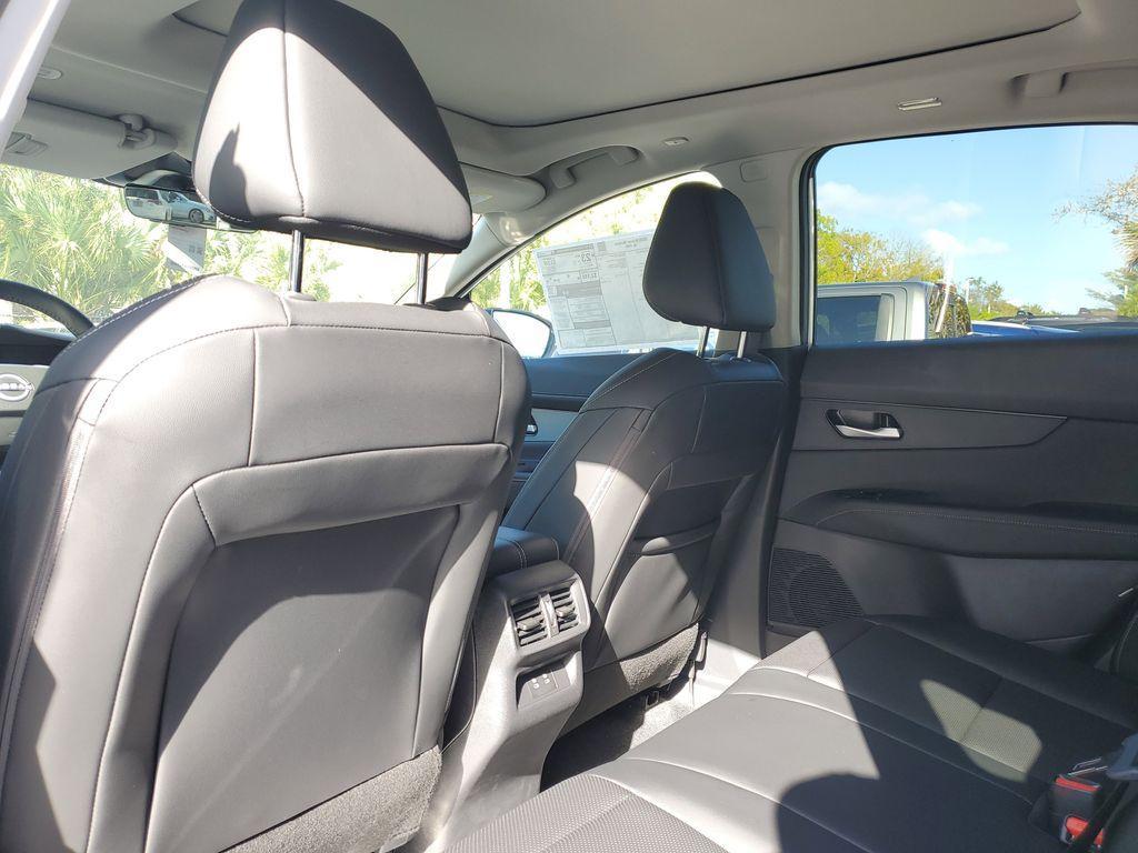 new 2026 Nissan Murano car, priced at $42,532