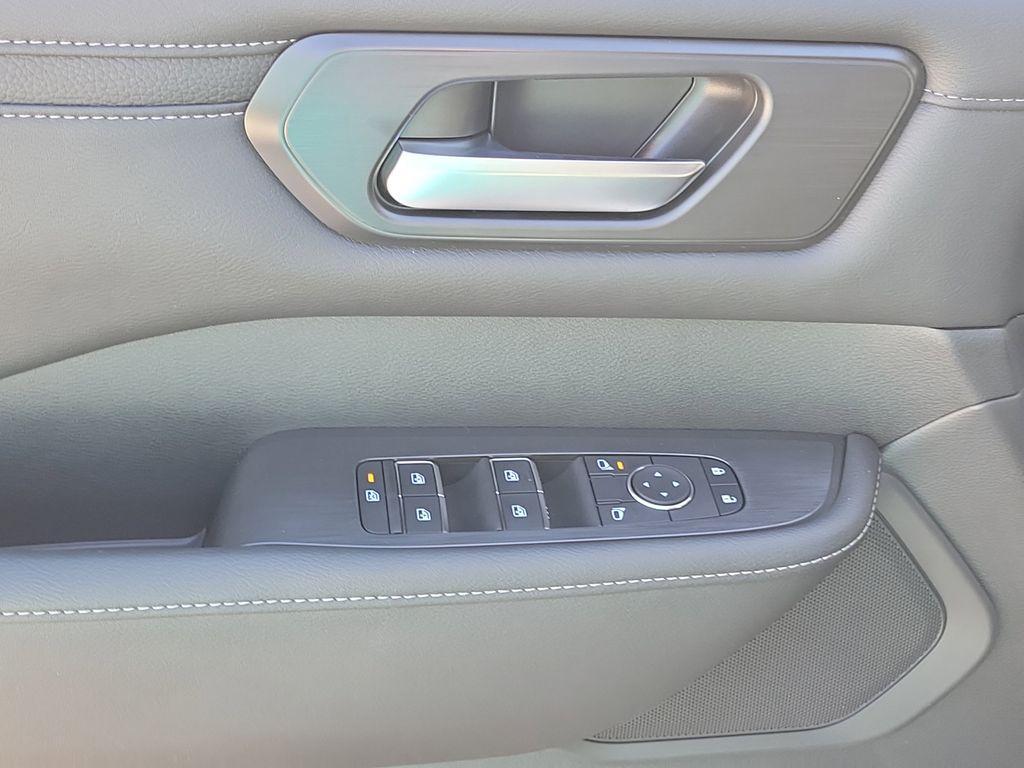 new 2026 Nissan Armada car, priced at $59,035