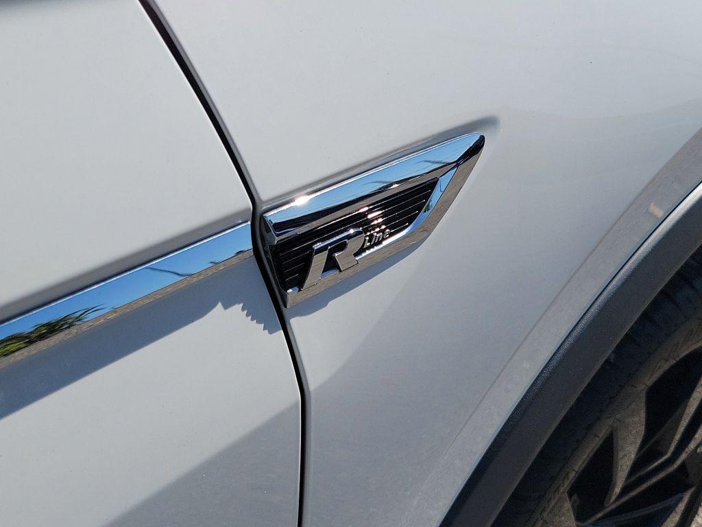 used 2020 Volkswagen Tiguan car, priced at $17,500