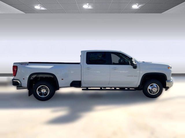 new 2026 Chevrolet Silverado 3500 car, priced at $72,501