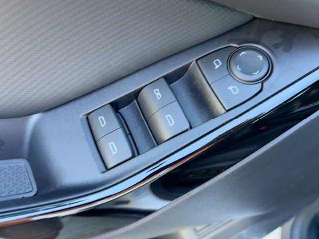 new 2026 Chevrolet Equinox car, priced at $28,441