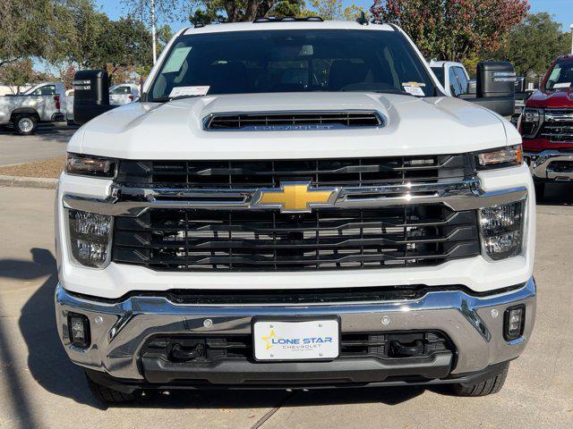 new 2026 Chevrolet Silverado 3500 car, priced at $72,501