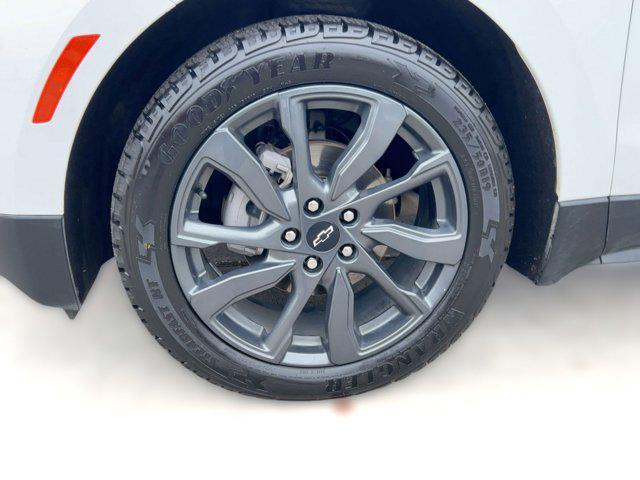 used 2022 Chevrolet Equinox car, priced at $21,999