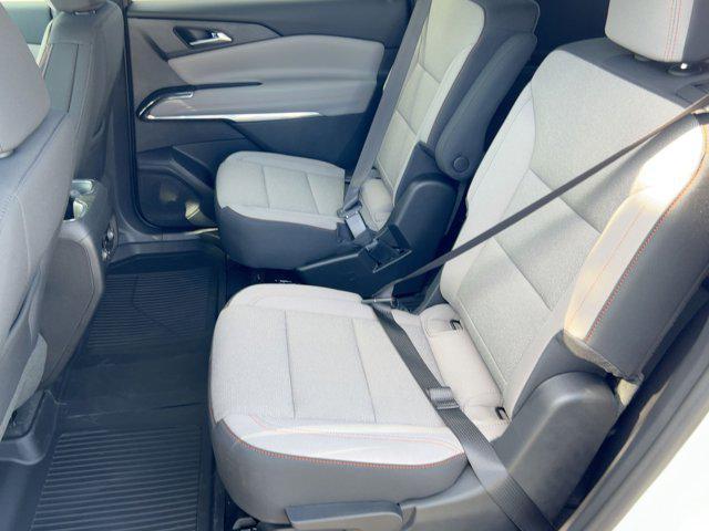 new 2026 Chevrolet Traverse car, priced at $38,681