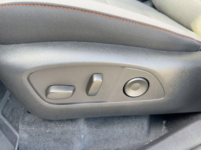 new 2026 Chevrolet Traverse car, priced at $38,681