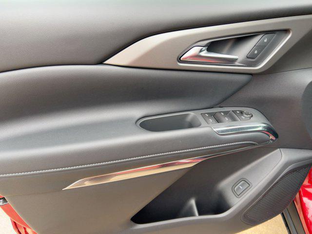 new 2026 Chevrolet Traverse car, priced at $45,071