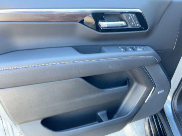 new 2026 Chevrolet Suburban car, priced at $78,932