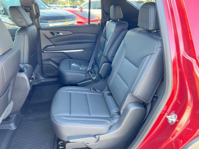 new 2026 Chevrolet Traverse car, priced at $43,802